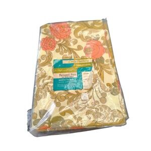 Vintage 70s Lady Barbara tablecloth Permanent press no iron 52 x 70